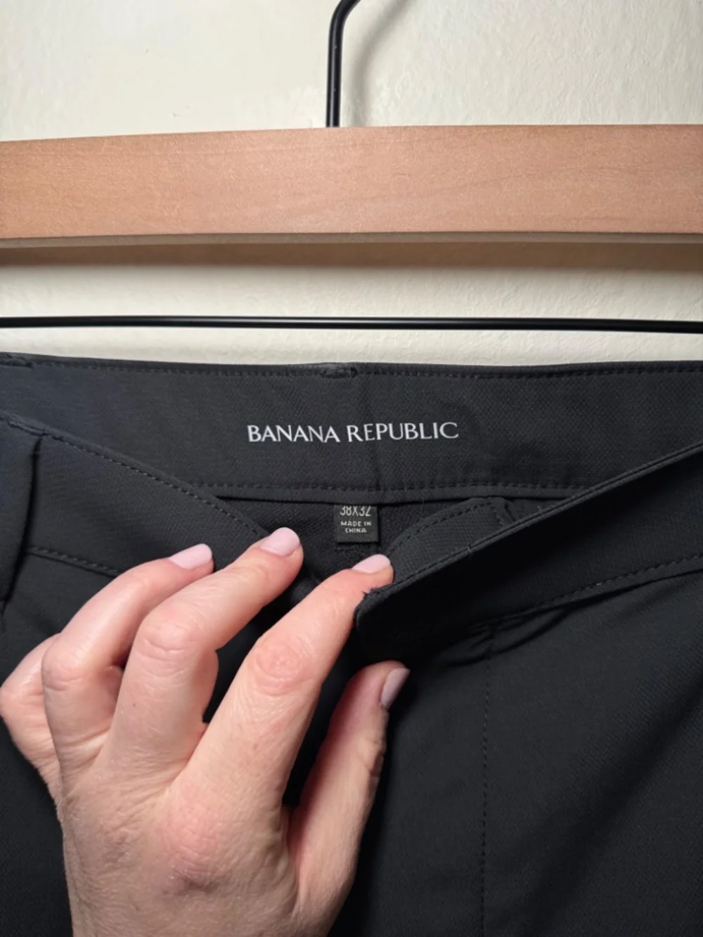 Banana Republic Men's Performance Dress Pants 38x32 Black Stretch Career Slacks